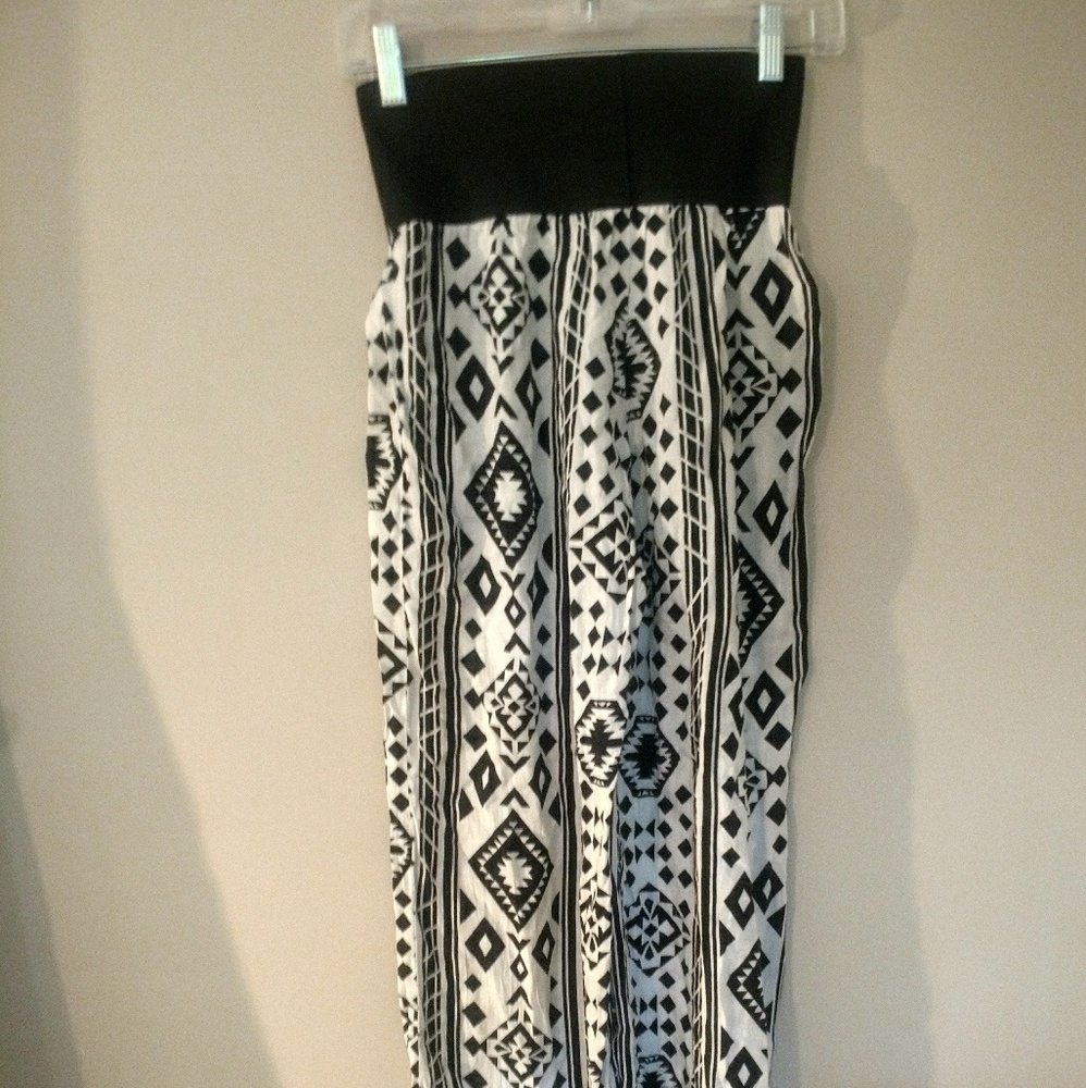 Flowy pilazzo pants size small